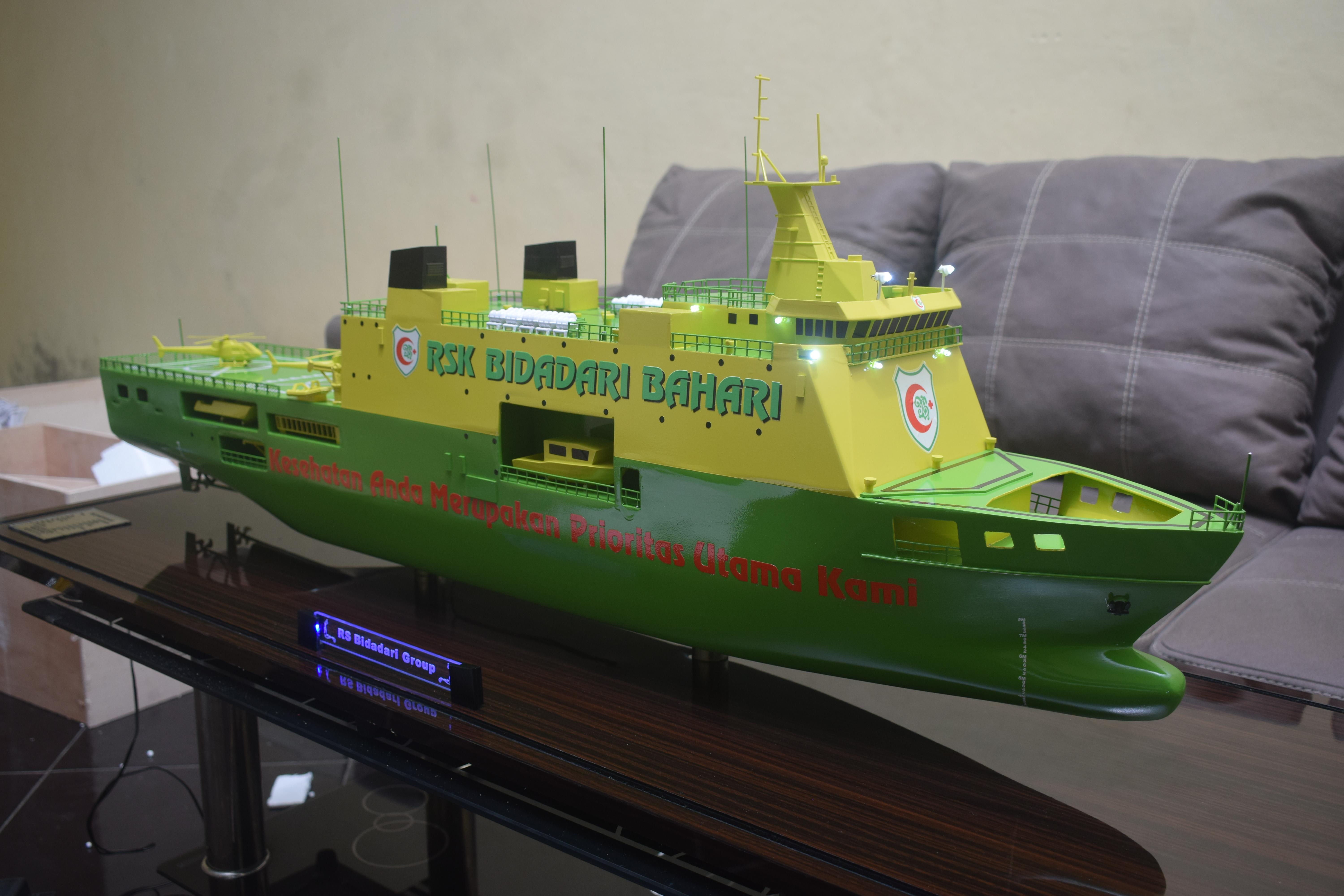 Kapal KRI RS