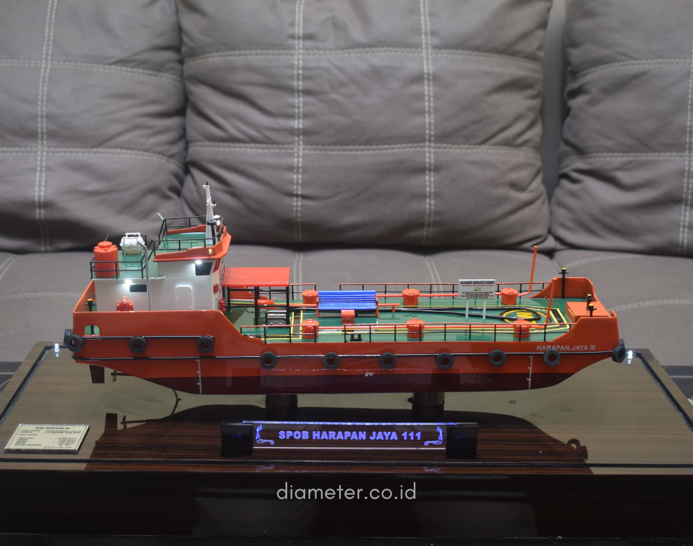 Kapal SPOB Harapan Jaya III Samarinda