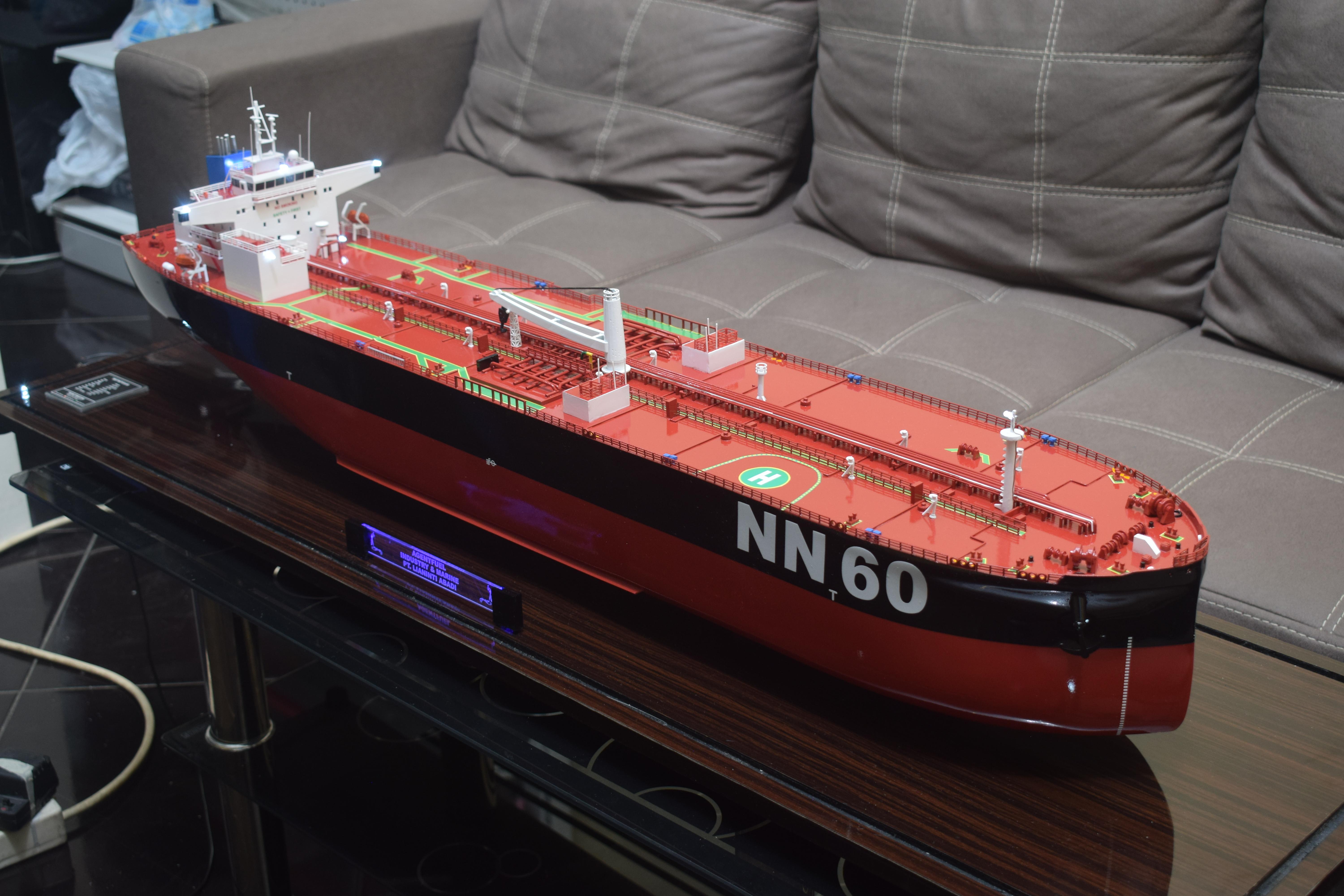 Kapal Tanker Industry & Marine