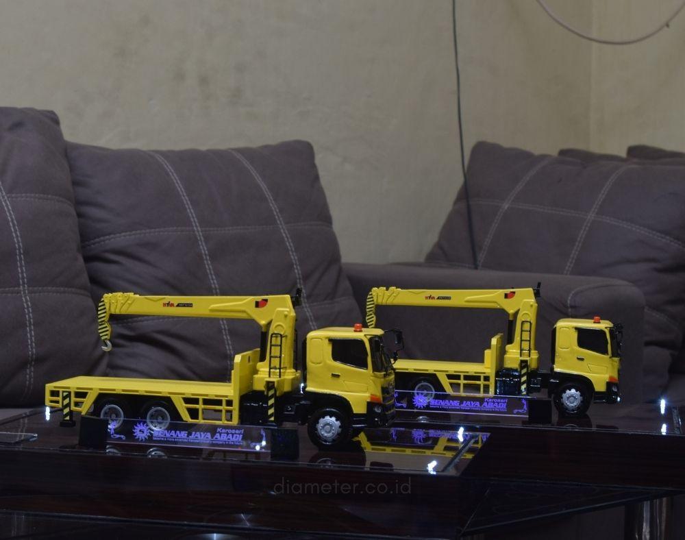 Truk Crane