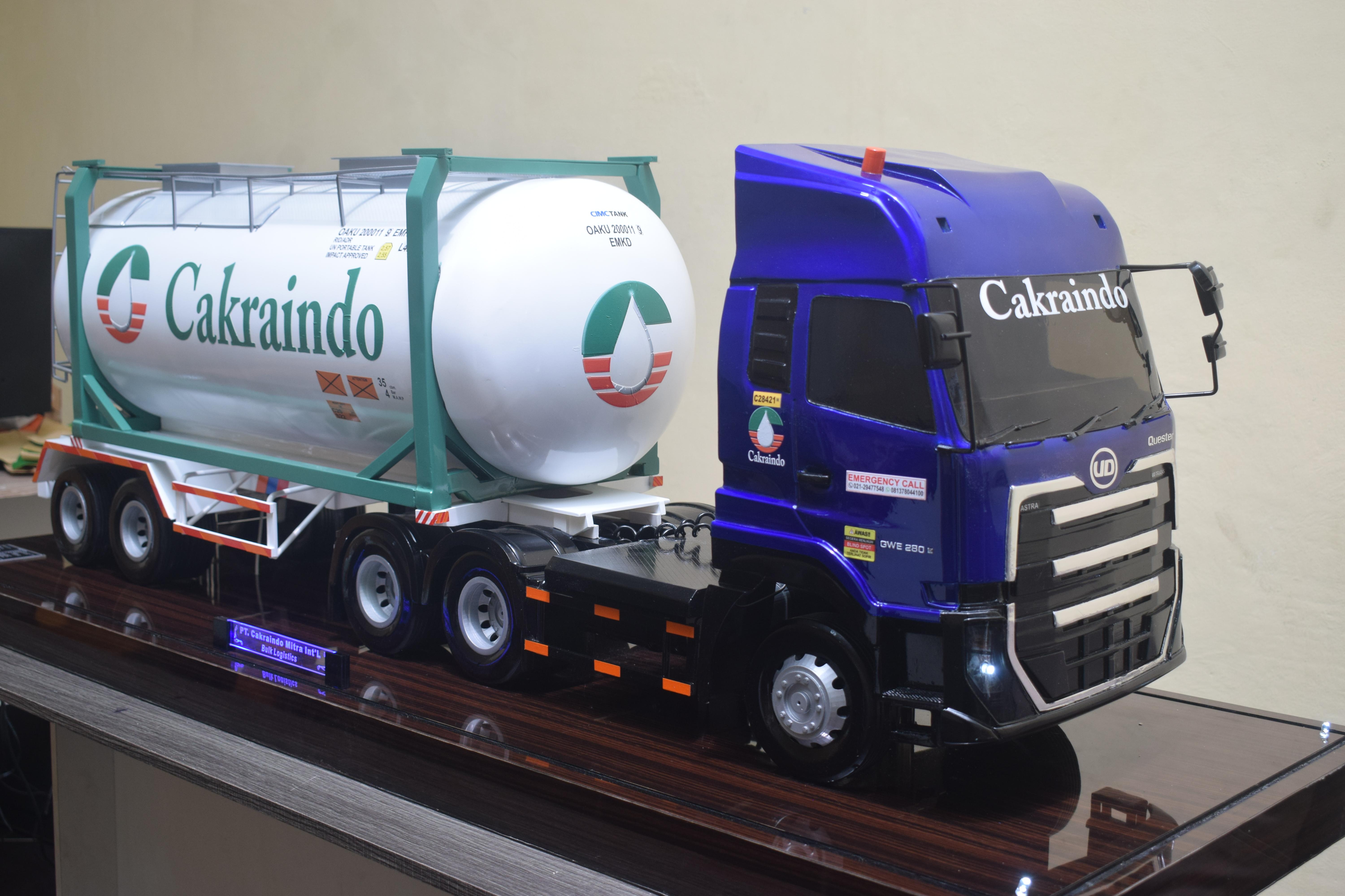 Truk Cakraindo