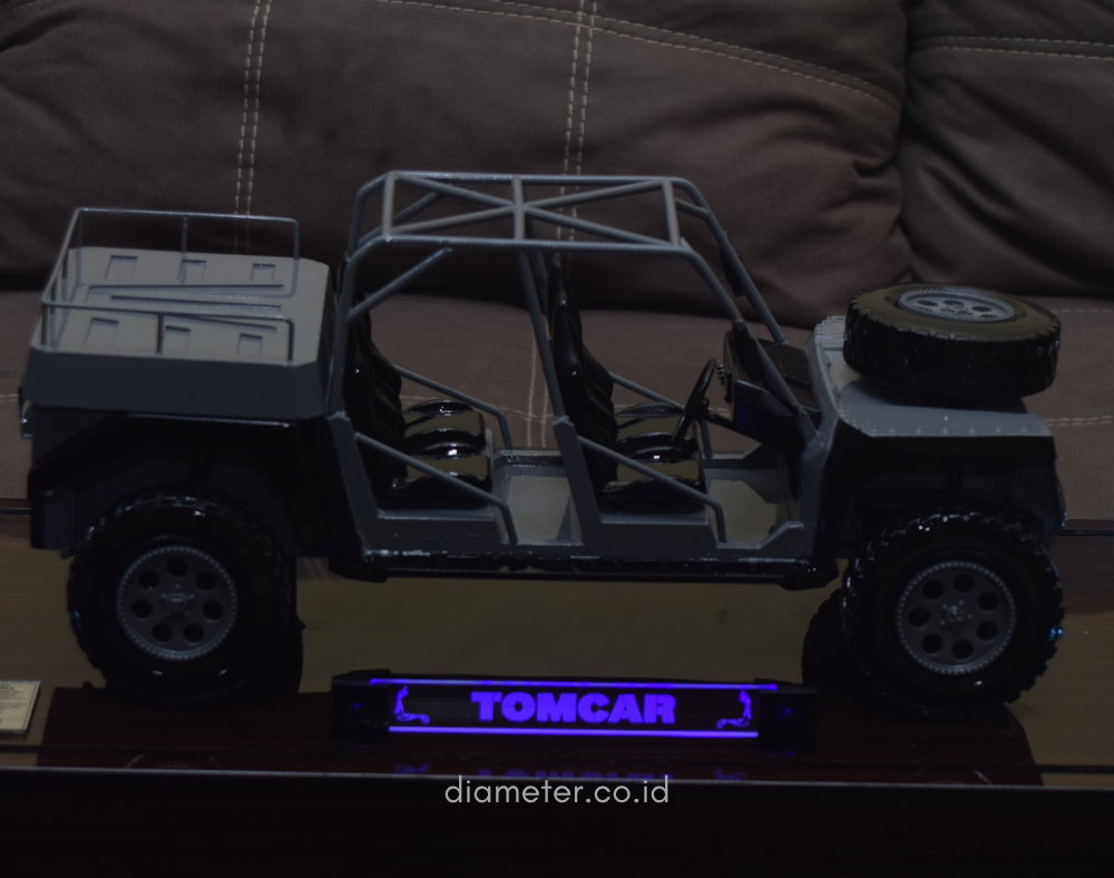 Mobil Tomcar Fast Attack Vehicle