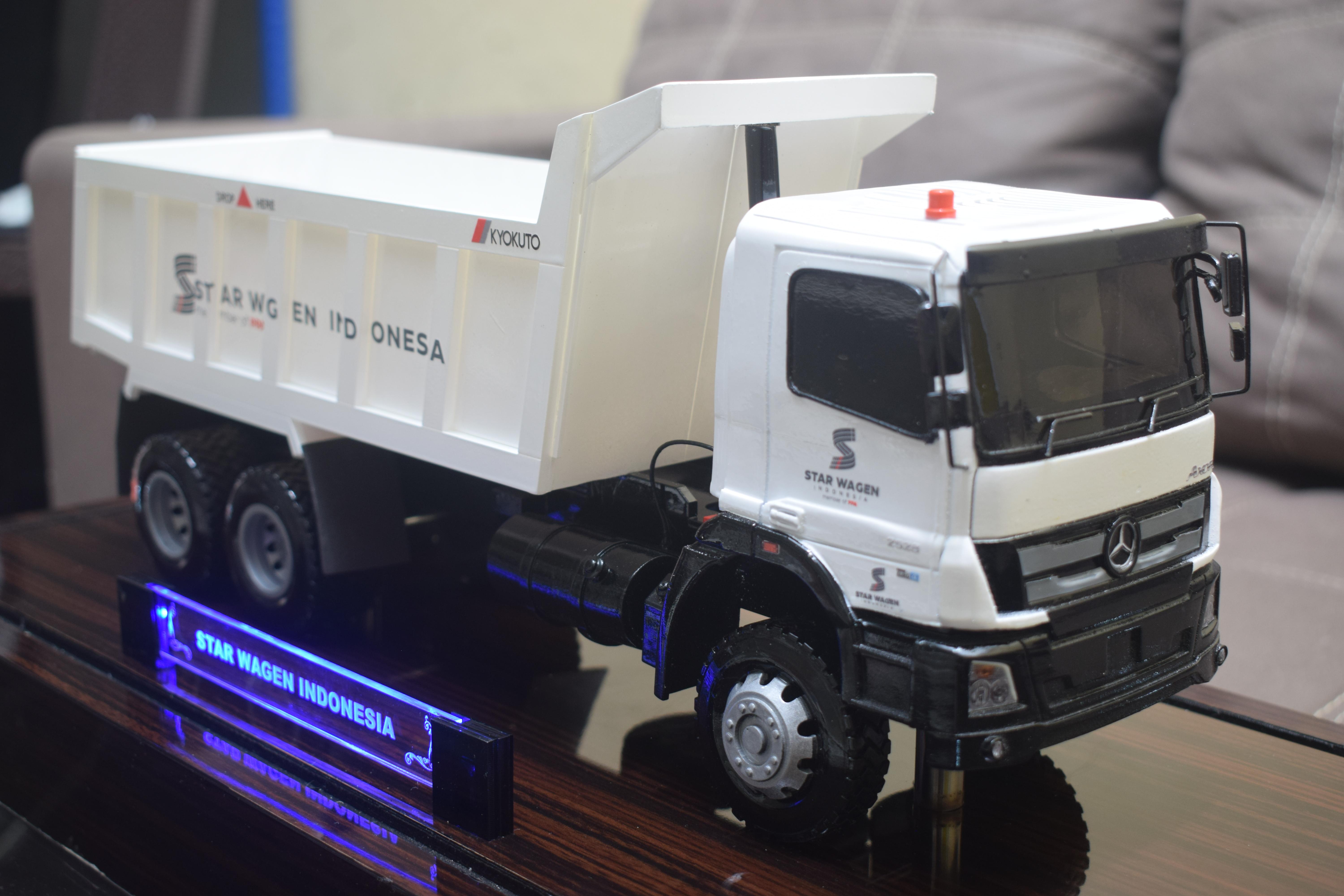 Dumptruck Star Wagen Kyokuto