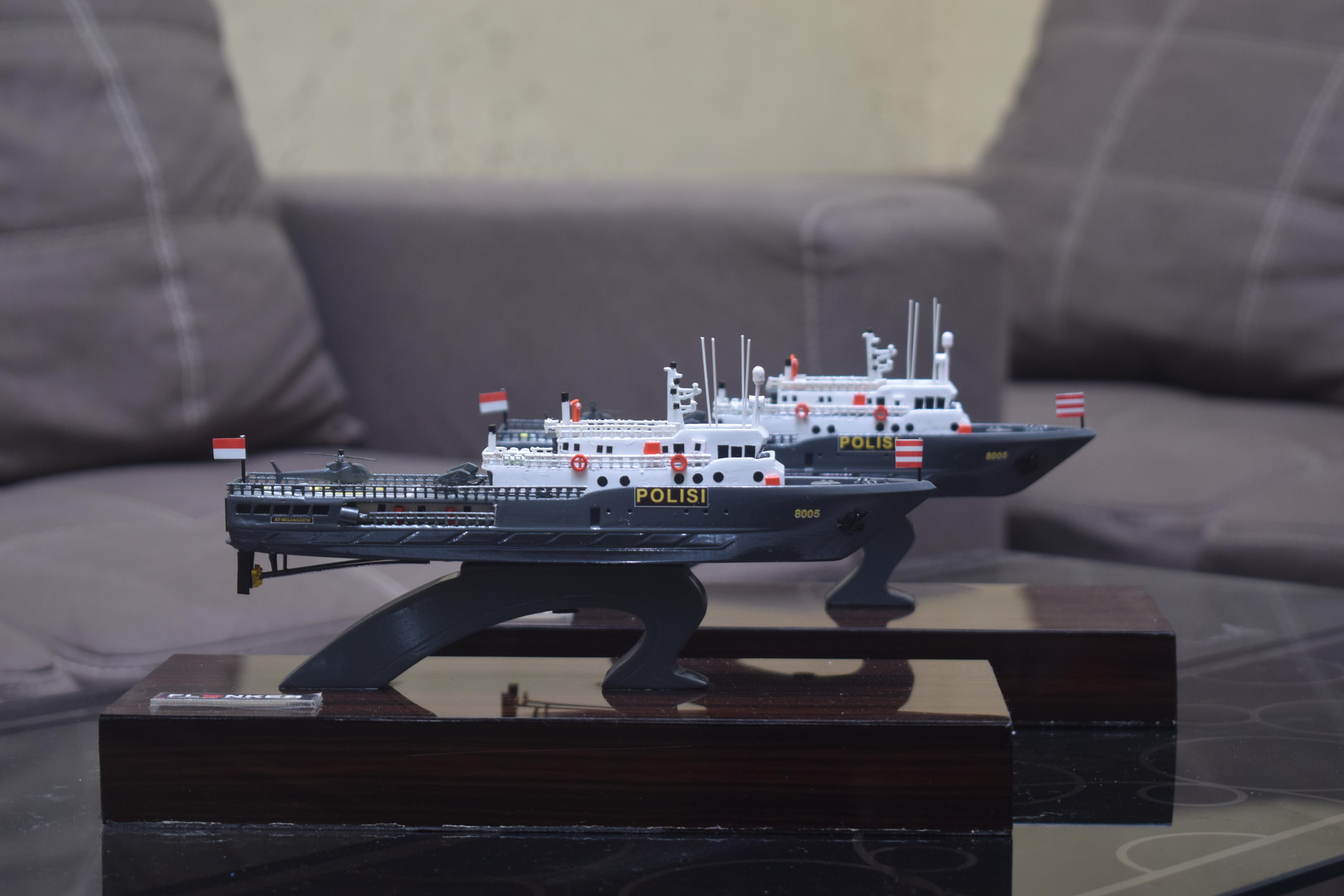 Kapal Polisi Wisanggeni  8005